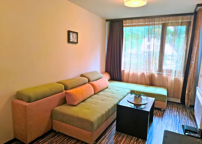 Warm Evenings And Free Bottle Of Wine In Perun Daire *